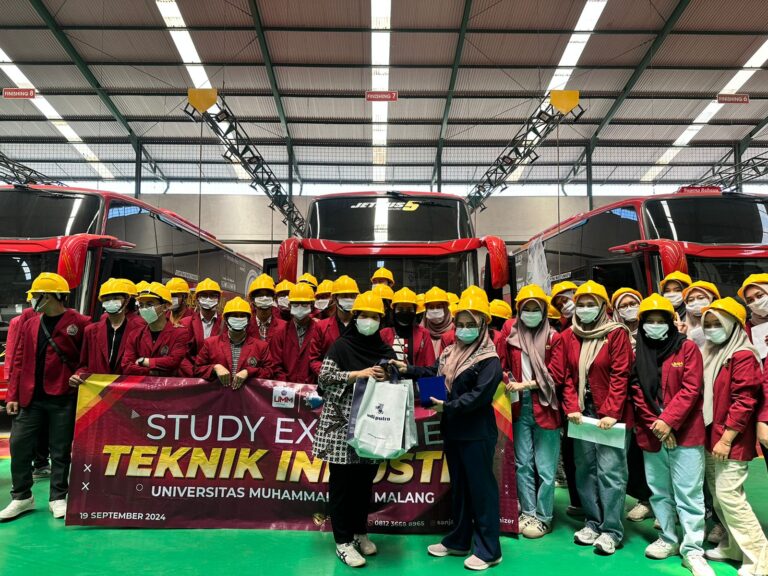 Mahasiswa Teknik Industri UMM Lakukan Kunjungan Industri ke PT Adiputro